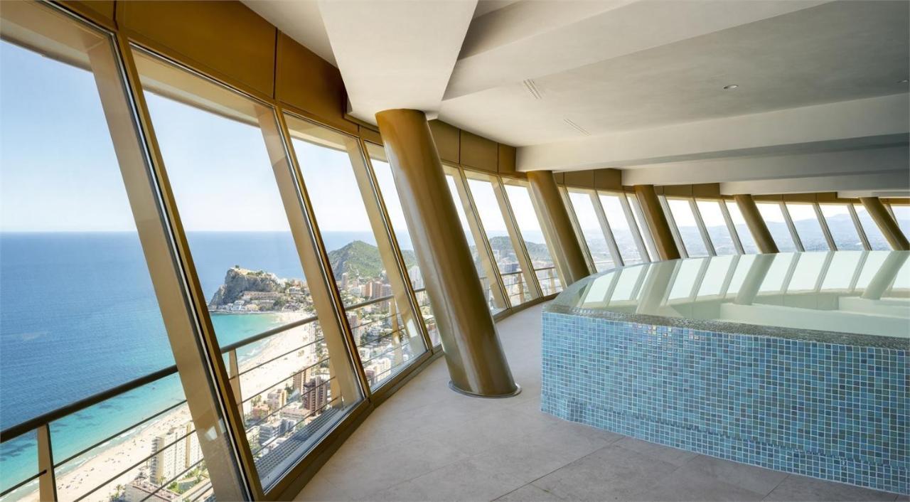 Intempo Luxury Sky View & Spa Resort Benidorm Extérieur photo