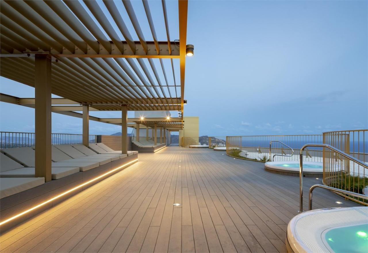 Intempo Luxury Sky View & Spa Resort Benidorm Extérieur photo