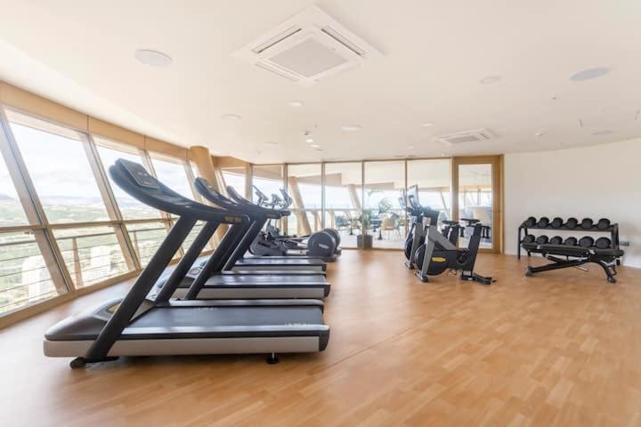 Intempo Luxury Sky View & Spa Resort Benidorm Extérieur photo