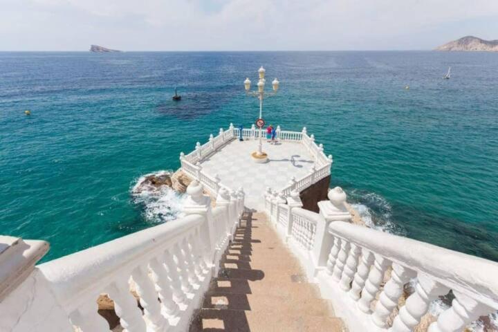 Intempo Luxury Sky View & Spa Resort Benidorm Extérieur photo