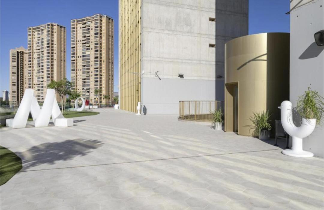 Intempo Luxury Sky View & Spa Resort Benidorm Extérieur photo
