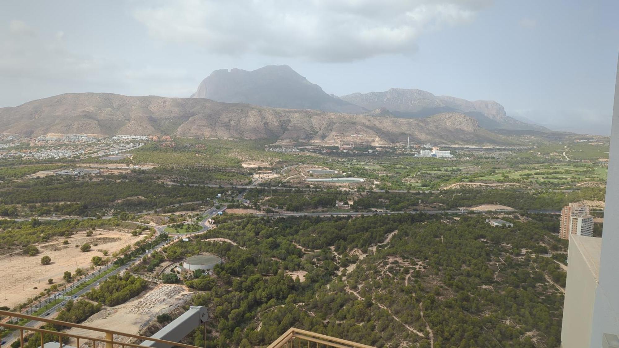 Intempo Luxury Sky View & Spa Resort Benidorm Extérieur photo